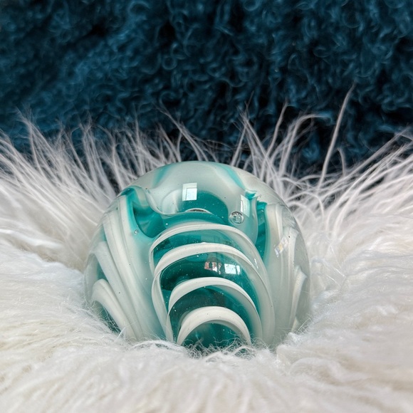 Handmade Dynasty Gallery 3lb Glass Orb Decor Teal / Turquoise & White w/ Bubbles - Picture 5 of 13